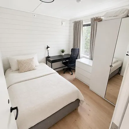 With Sea View, Balcony And Parking * ברגן